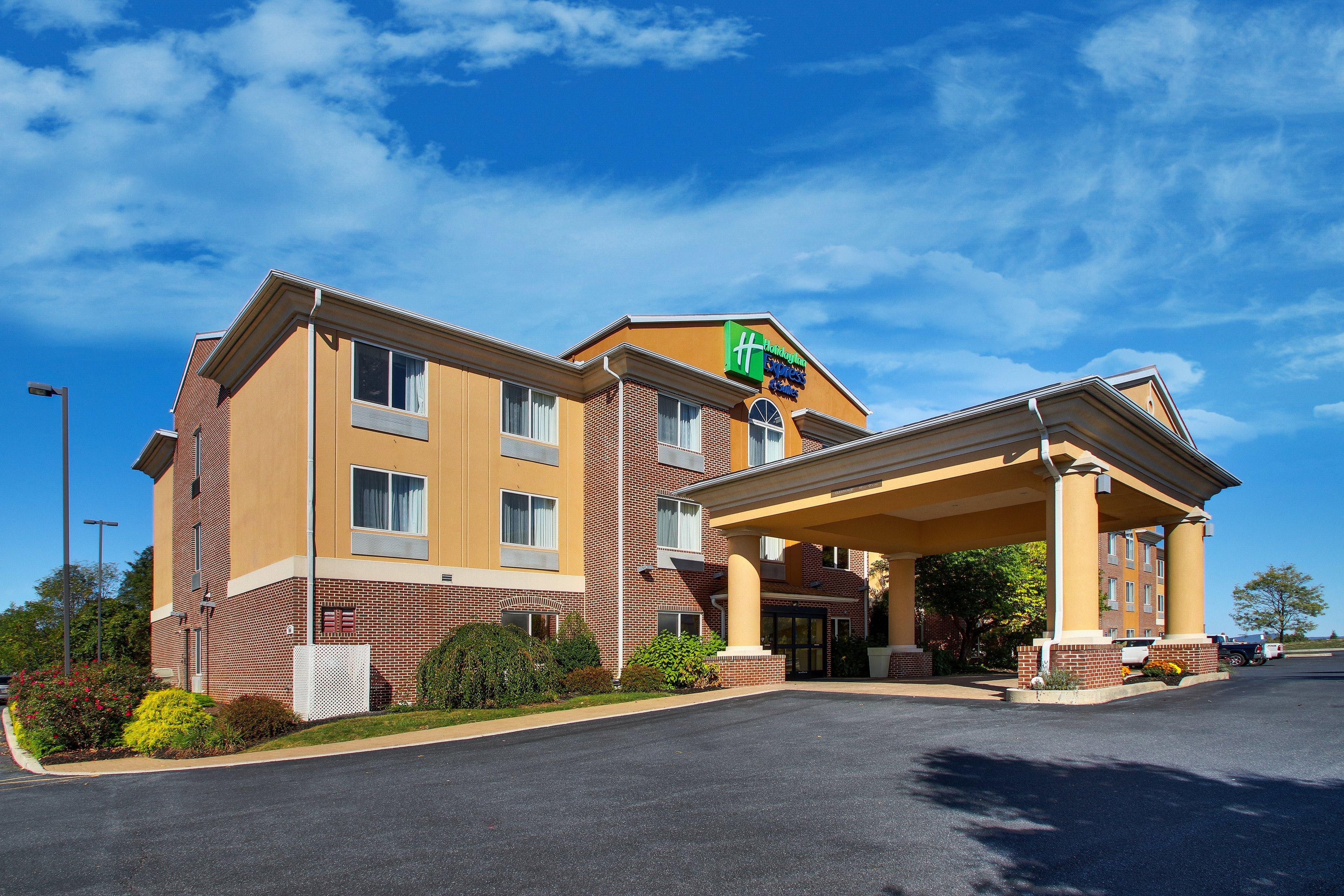 Holiday Inn Express Hotel & Suites Lancaster-Lititz By Ihg Exterior foto